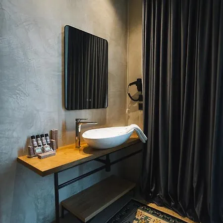 Hotel Dot Tradition *