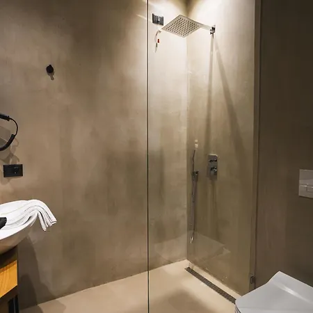 Hotel Dot Tradition Vlorë