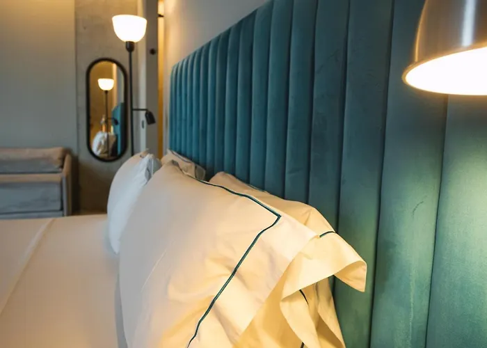 Dot Tradition Szálloda *