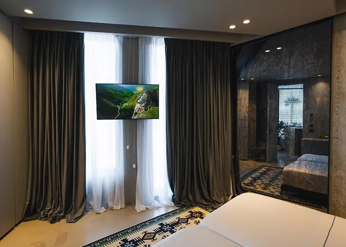 Dot Tradition * Vlora