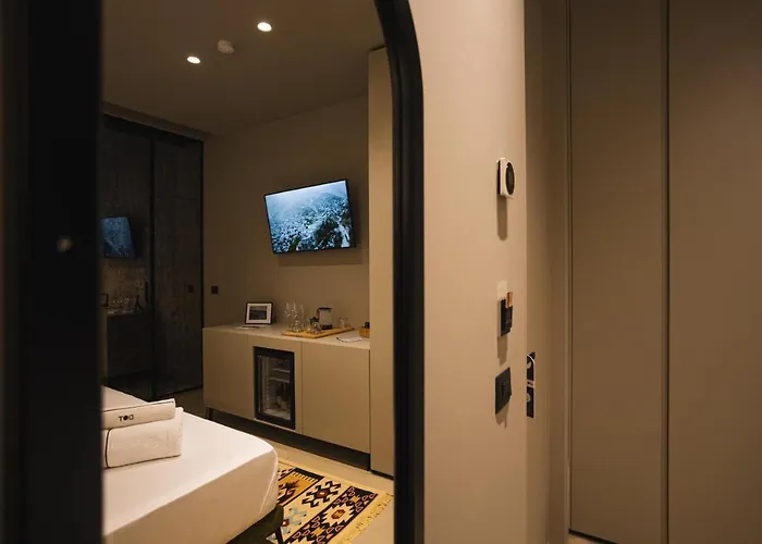 Dot Tradition * Vlora