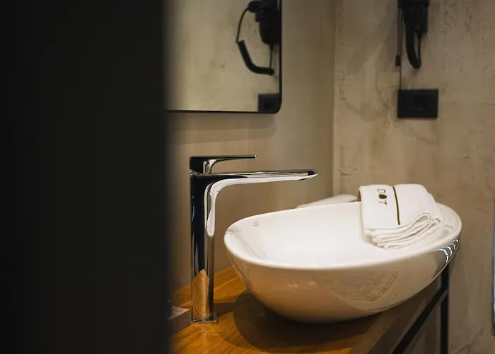 Dot Tradition Szálloda *