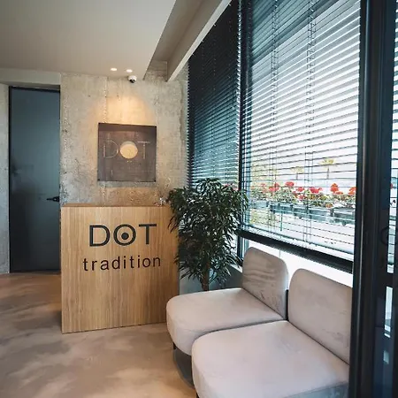 Dot Tradition * Vlorë