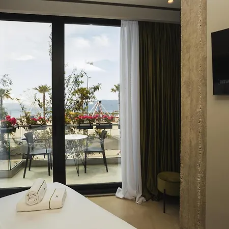 Dot Tradition Hotel Vlorë