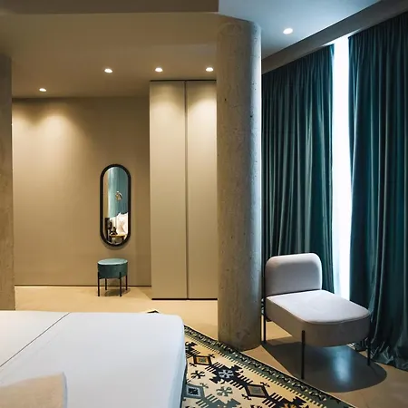 Dot Tradition Vlorë