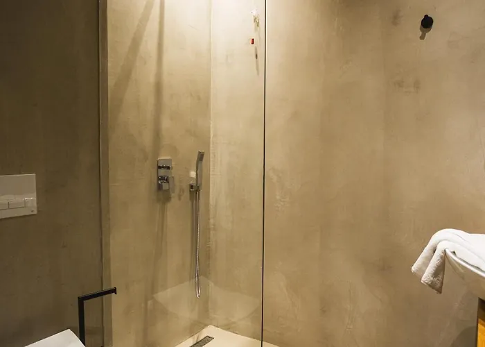 Otel Dot Tradition Avlonya